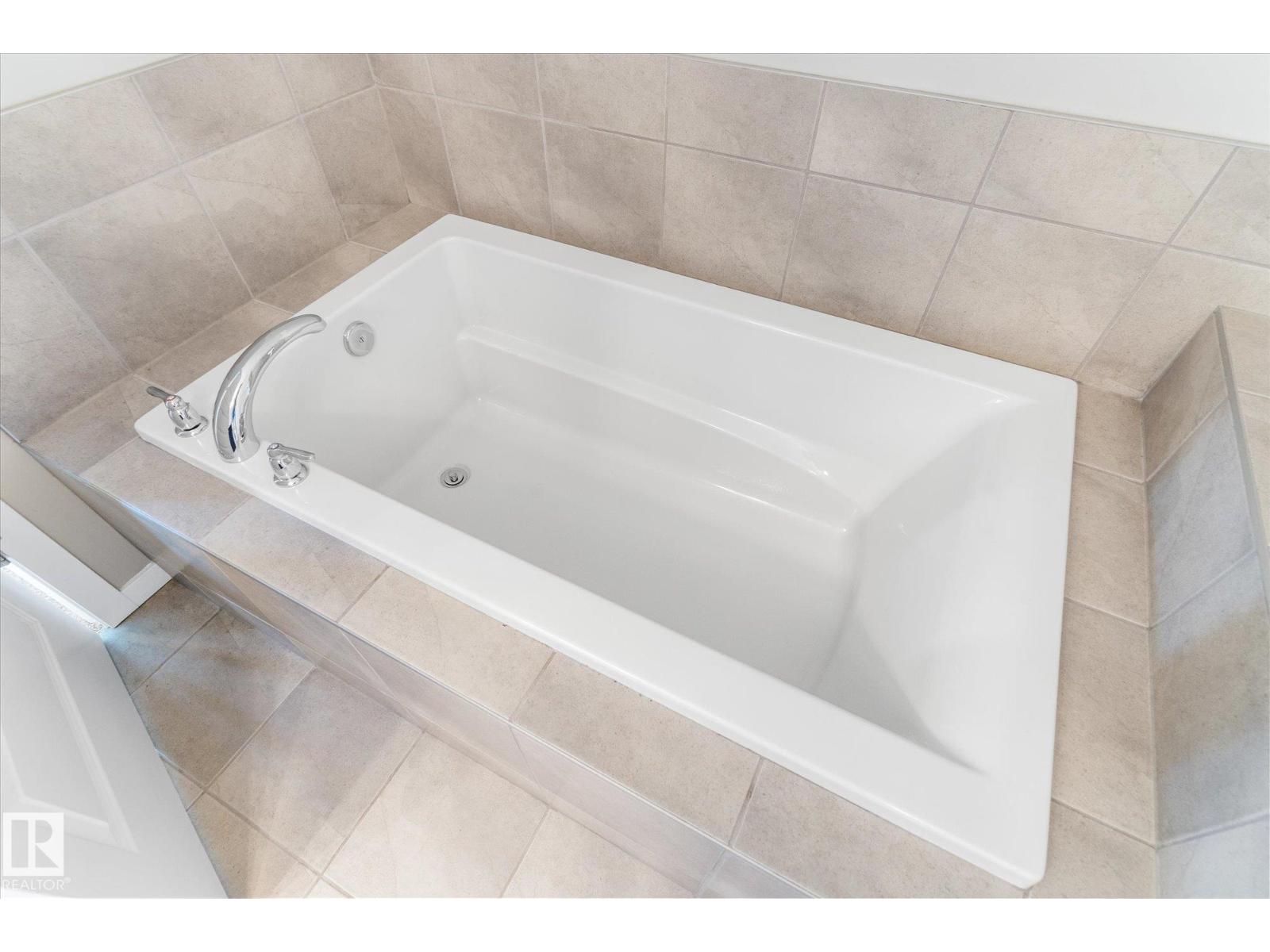 457 ORCHARDS BV SW - 29