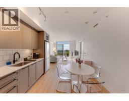 1001 8750 University Crescent, Burnaby, BC V5A0G9 Photo 10