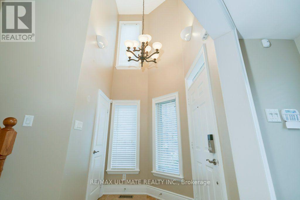 5737 LAKESHORE ROAD - 3