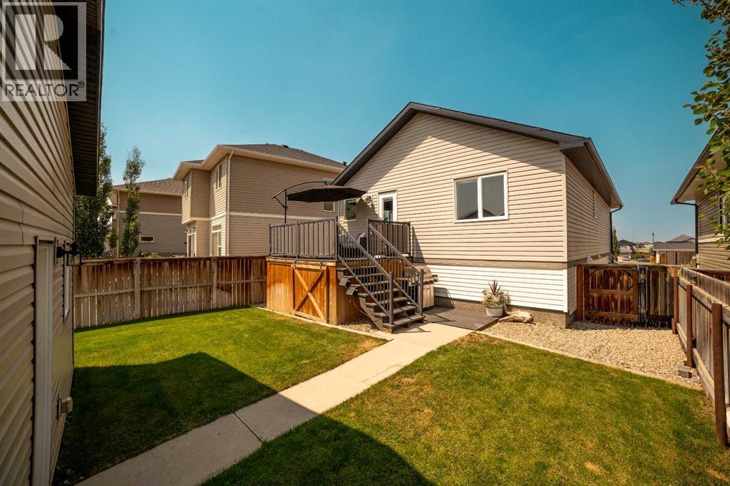 114 Lasalle Terrace W - Image 36