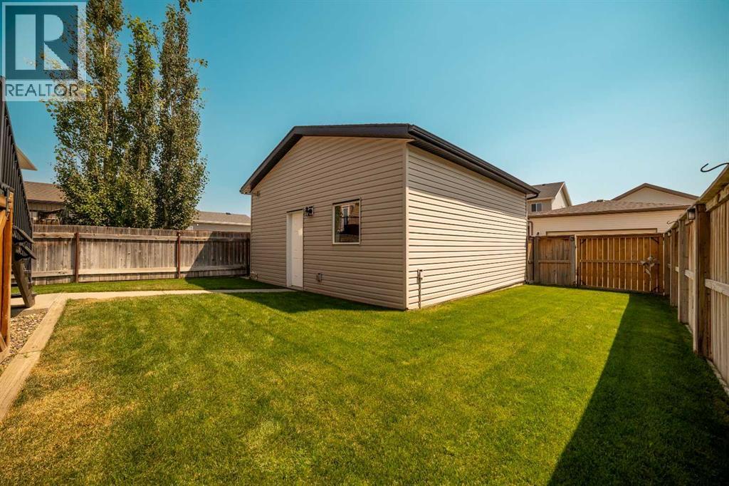 114 Lasalle Terrace W - Image 38