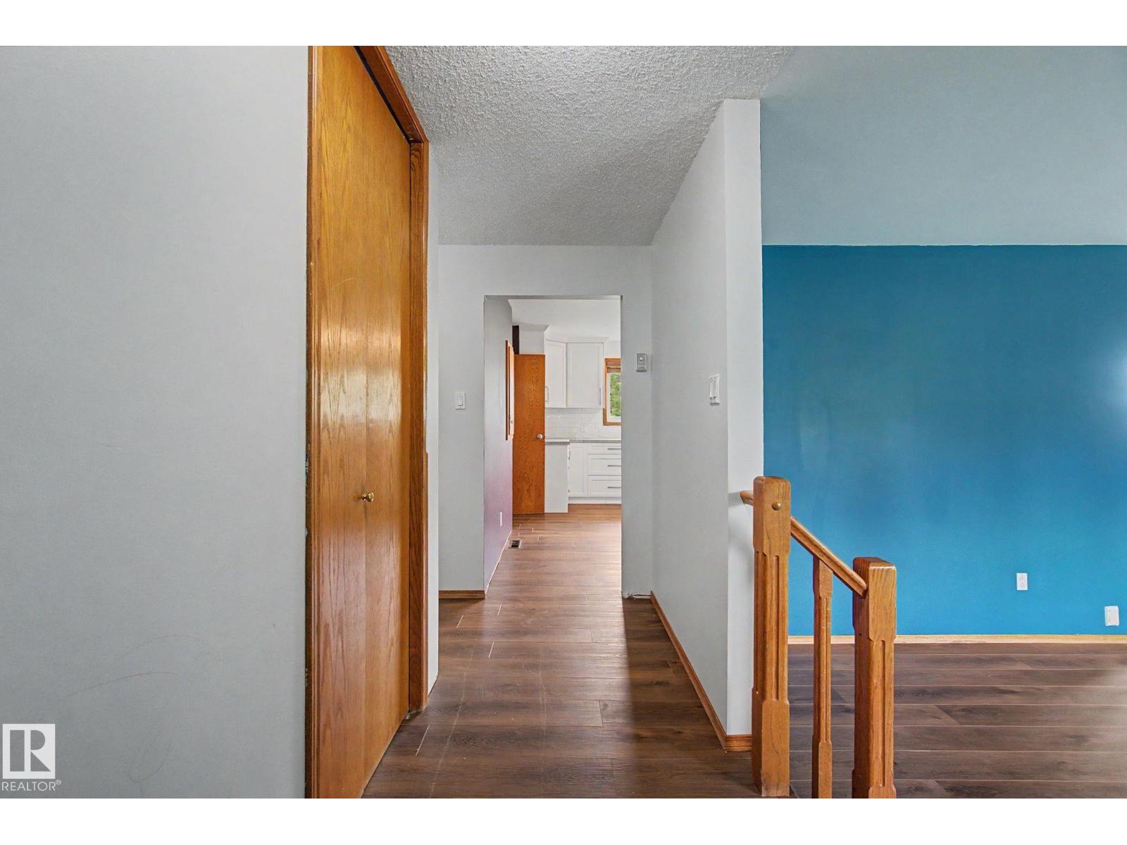 59227 Highway 44 - 16
