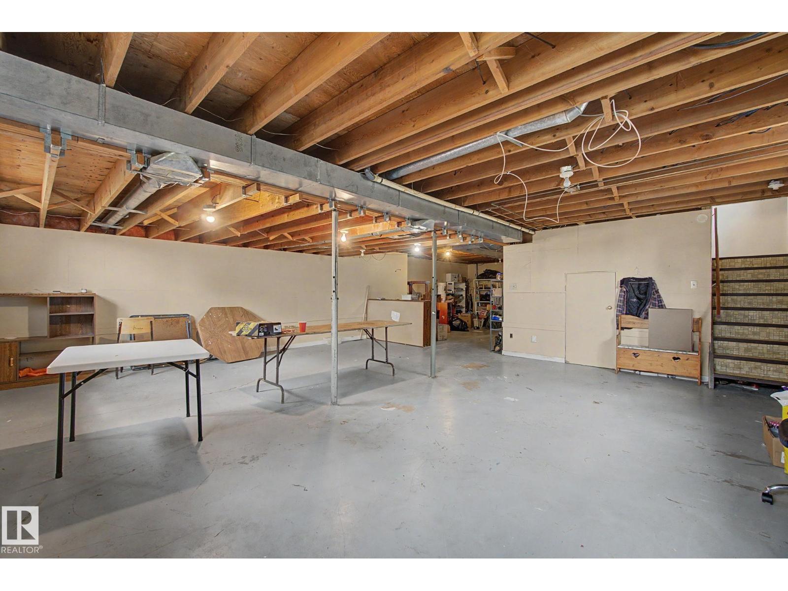 59227 Highway 44 - 29