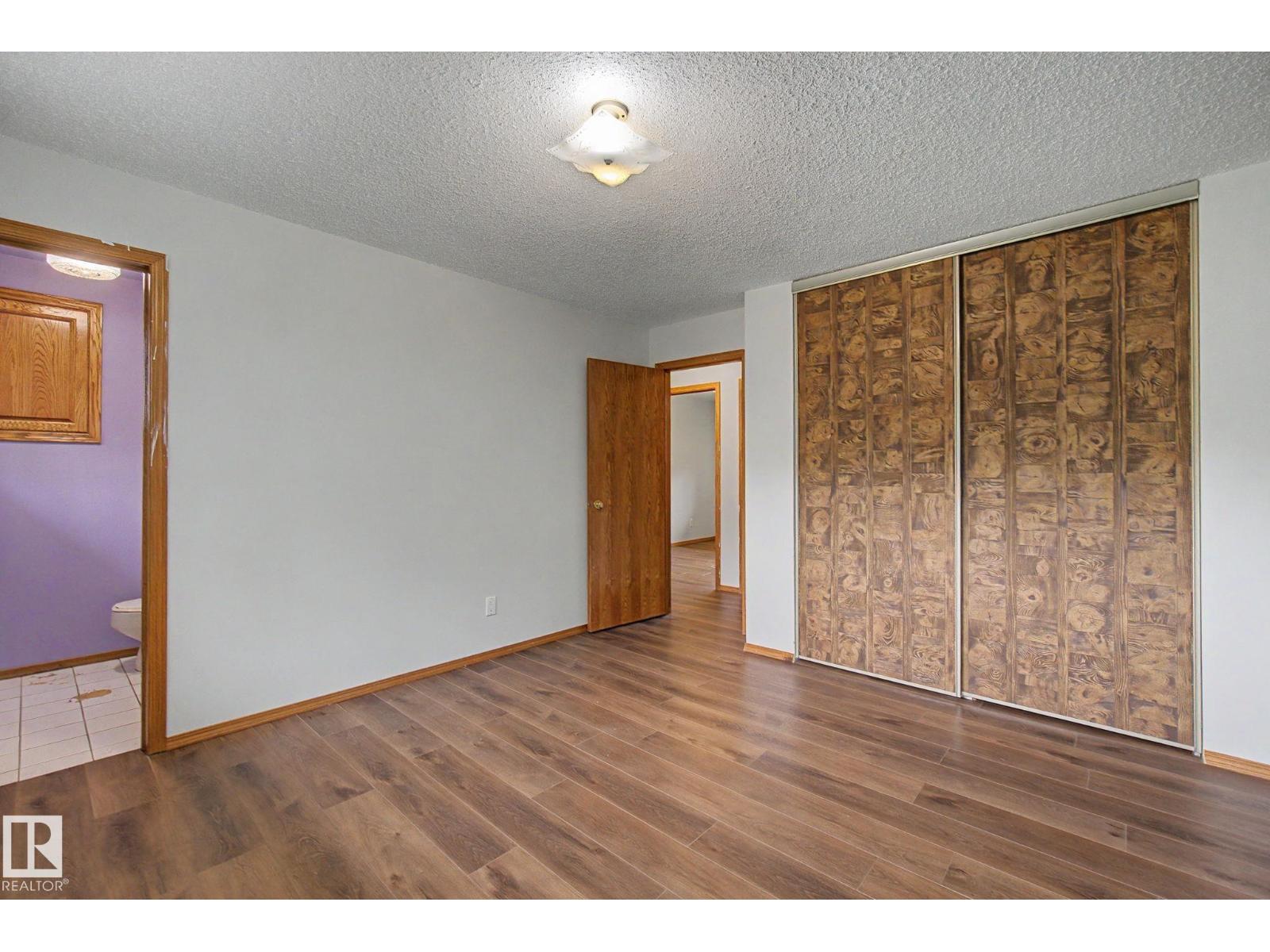 59227 Highway 44 - 38