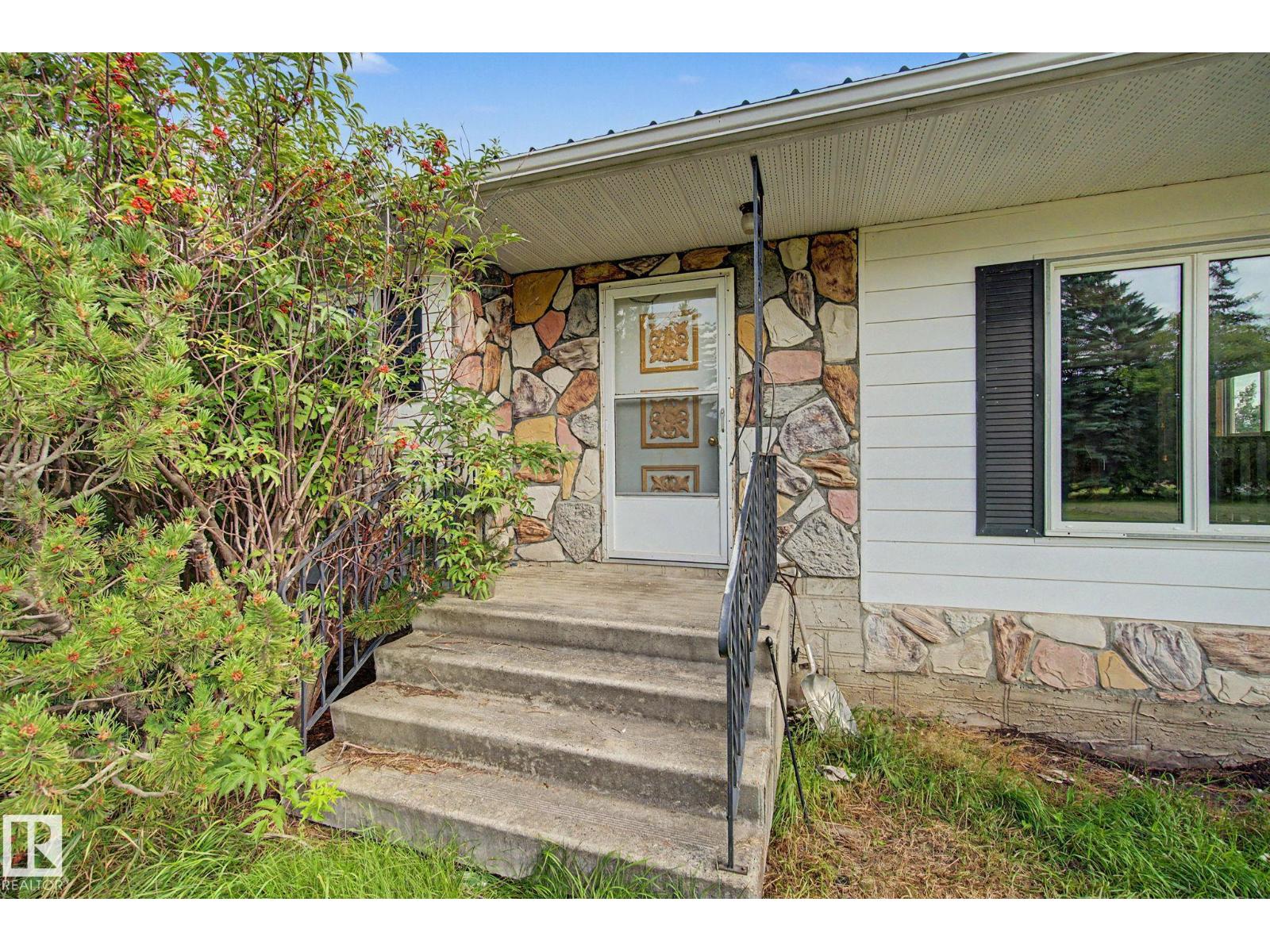 59227 Highway 44 - 4