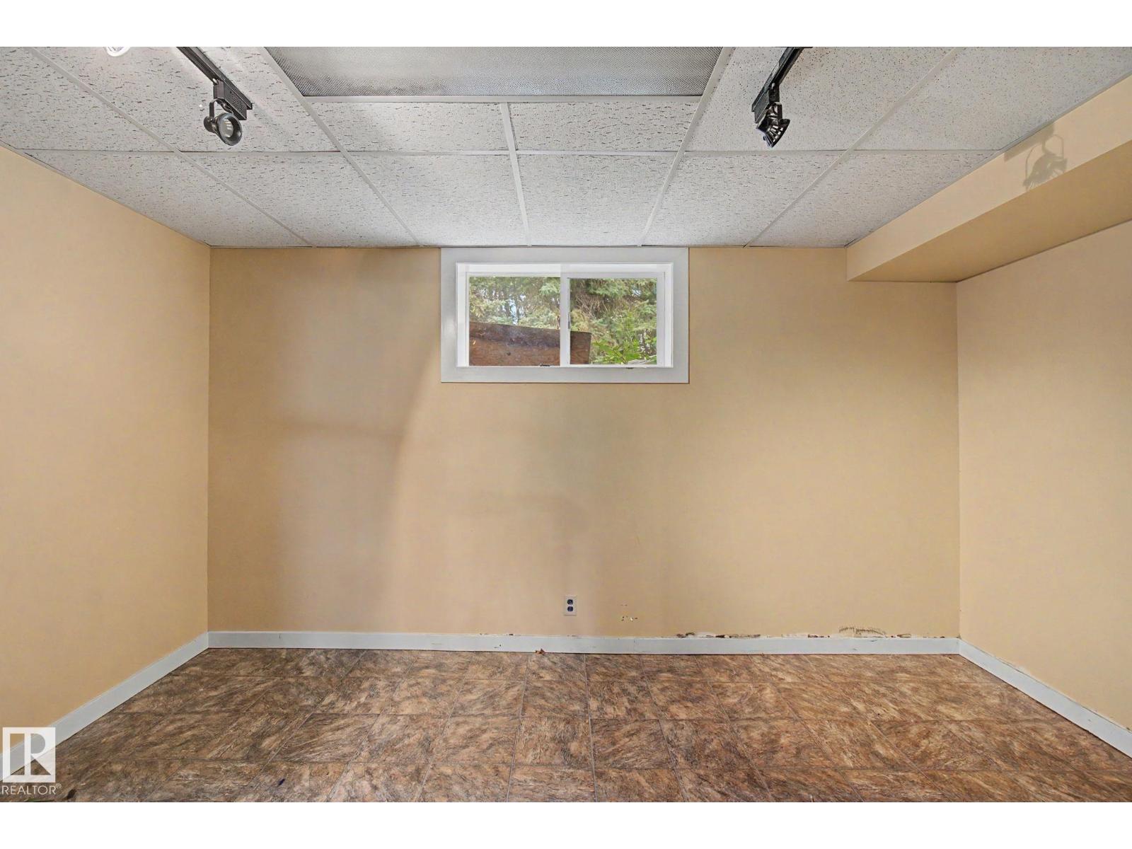 59227 Highway 44 - 47