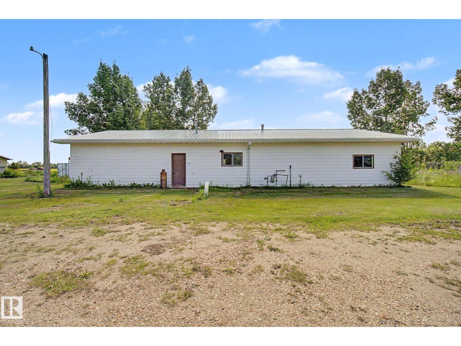 59227 Highway 44 - 53