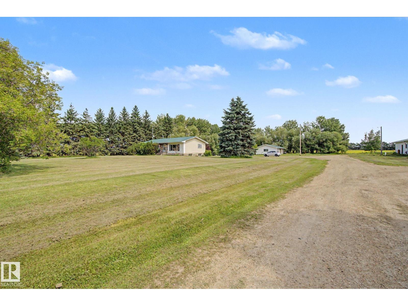 59227 Highway 44 - 60
