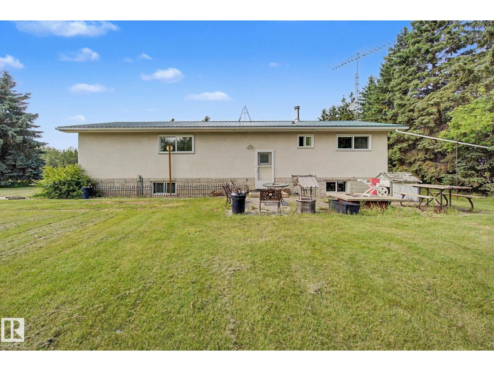 59227 Highway 44 - 62