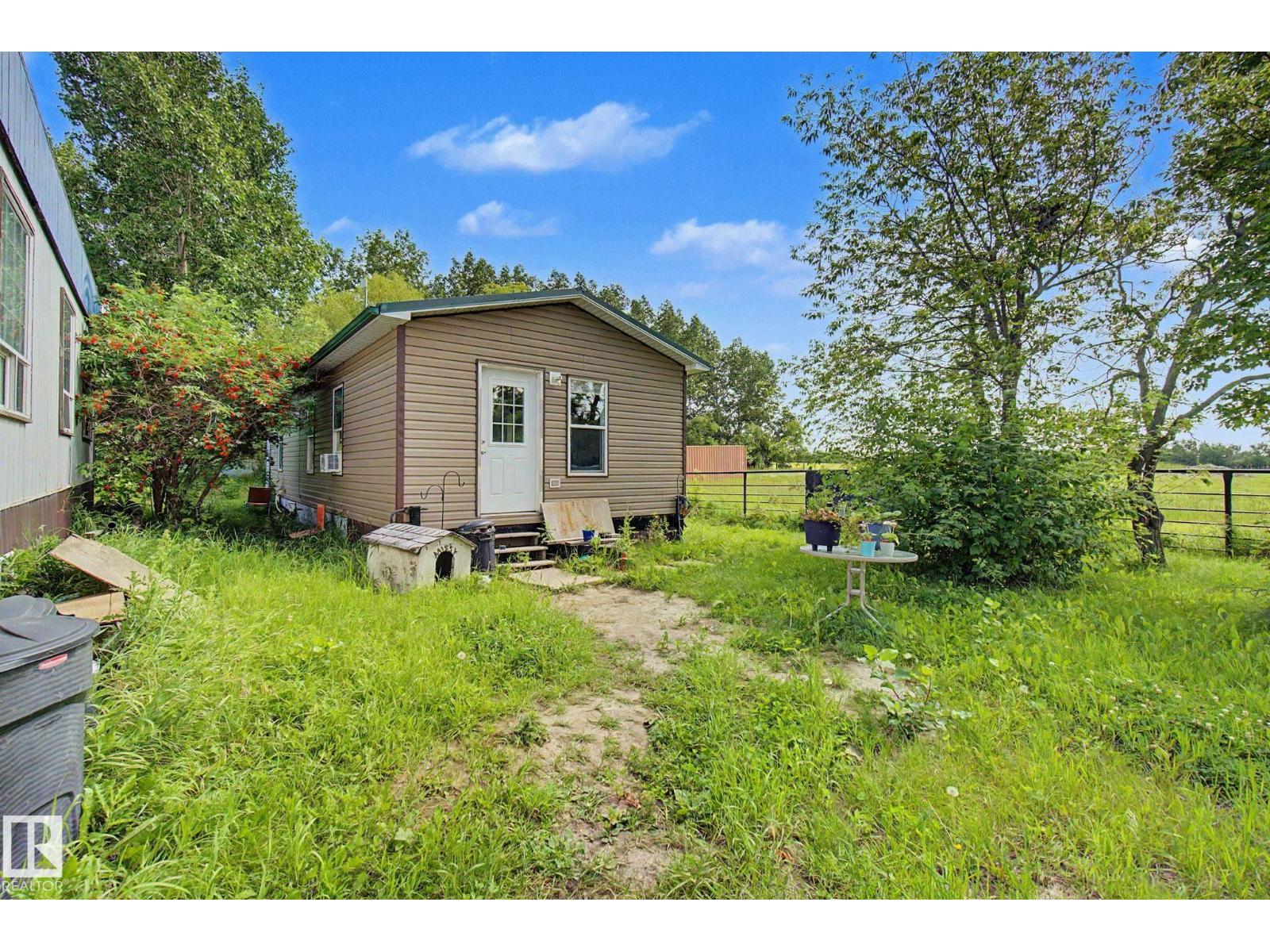 59227 Highway 44 - 67