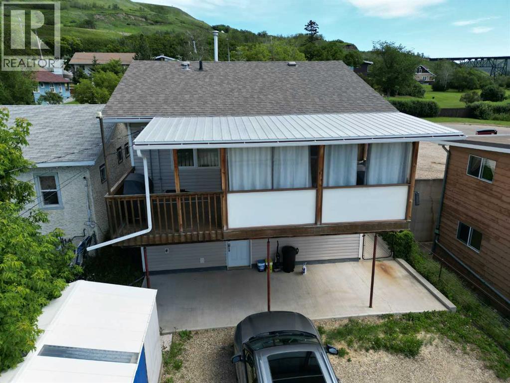 10032 102 Street - Image 17