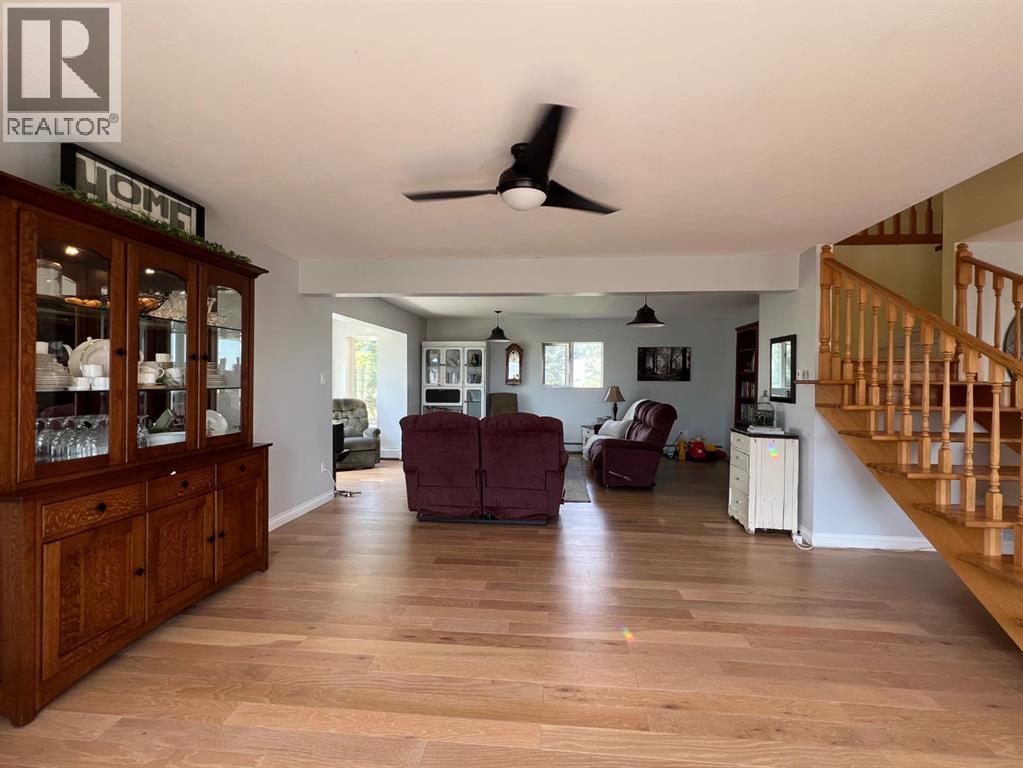 85026 Range Road 194 - Image 13