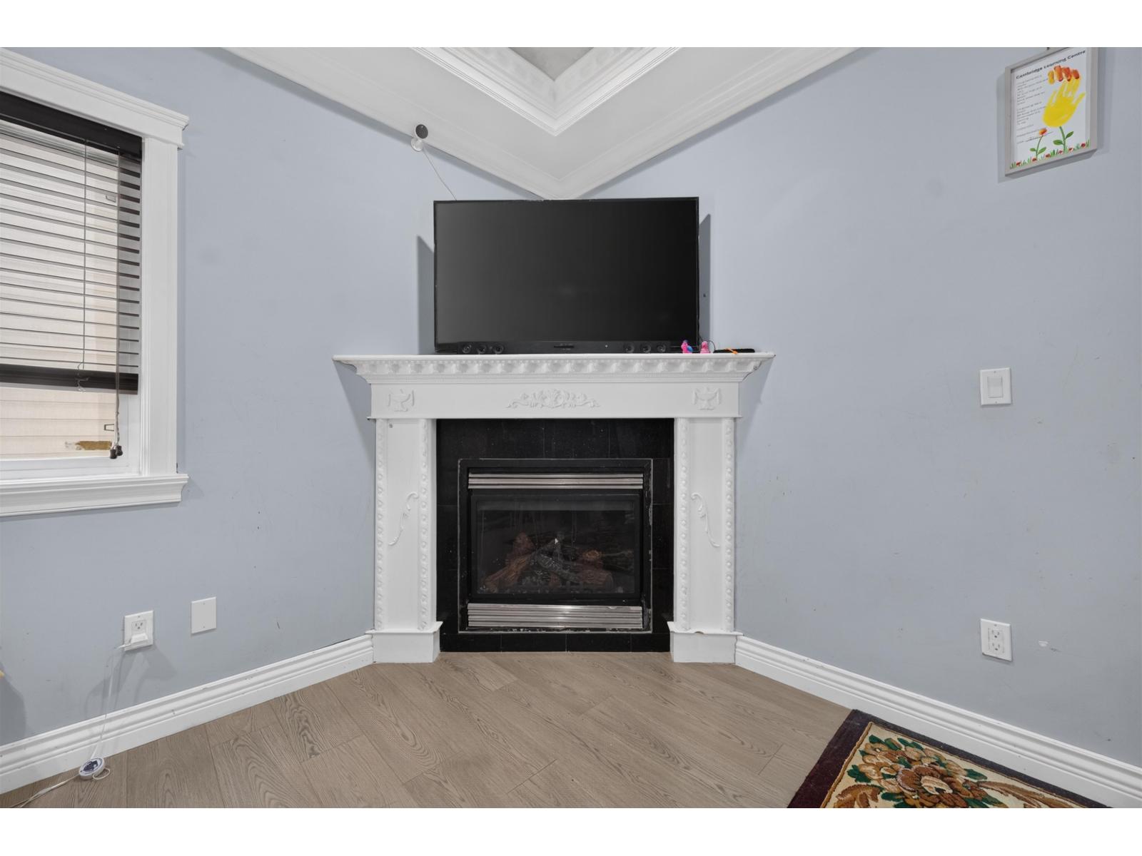 7 Bed, 6 Bath House for Sale in Surrey – 6657 128 STREET, Surrey – MLS# R3152634 - Image 11