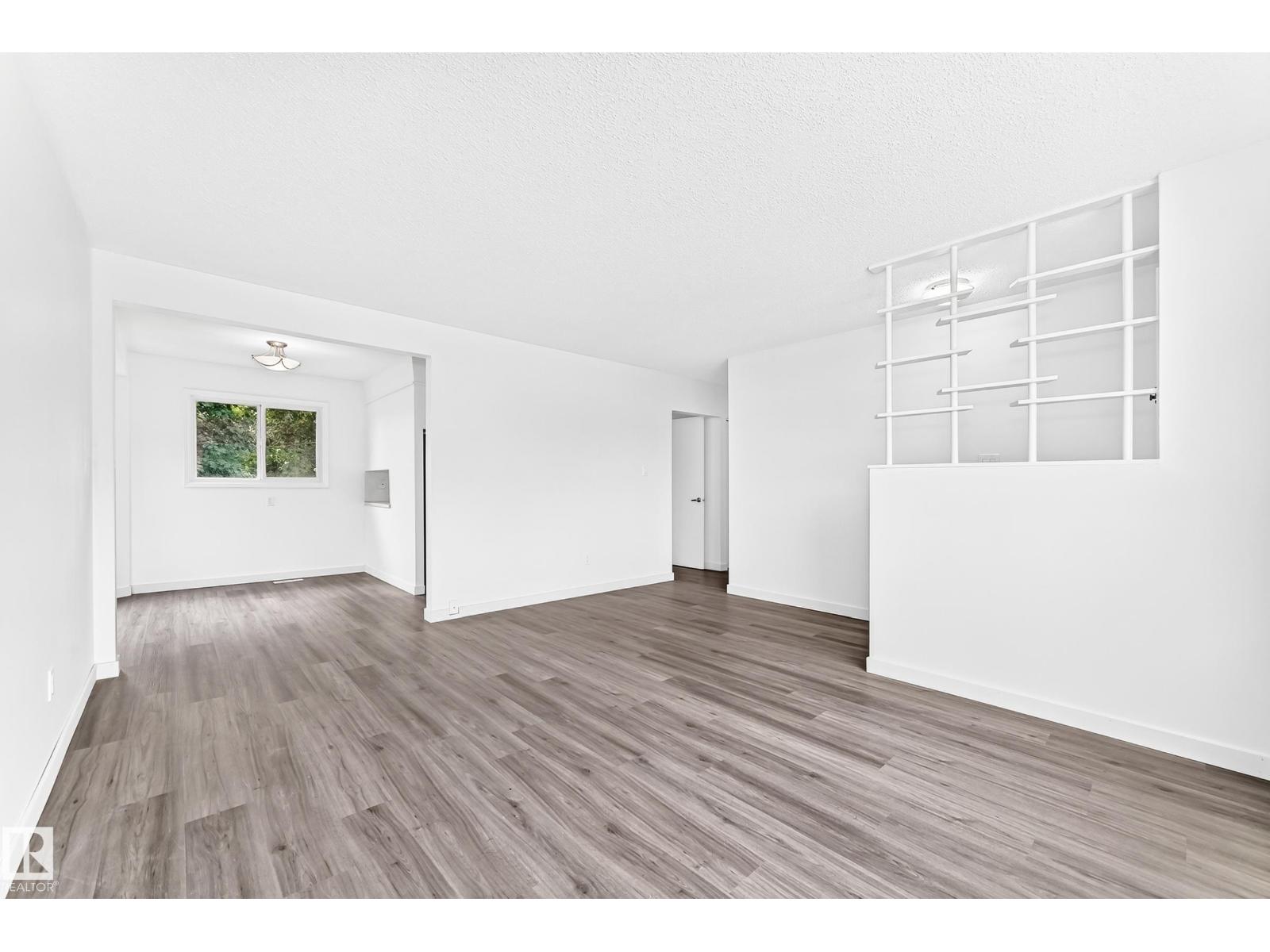 5519 142 AV NW - 10