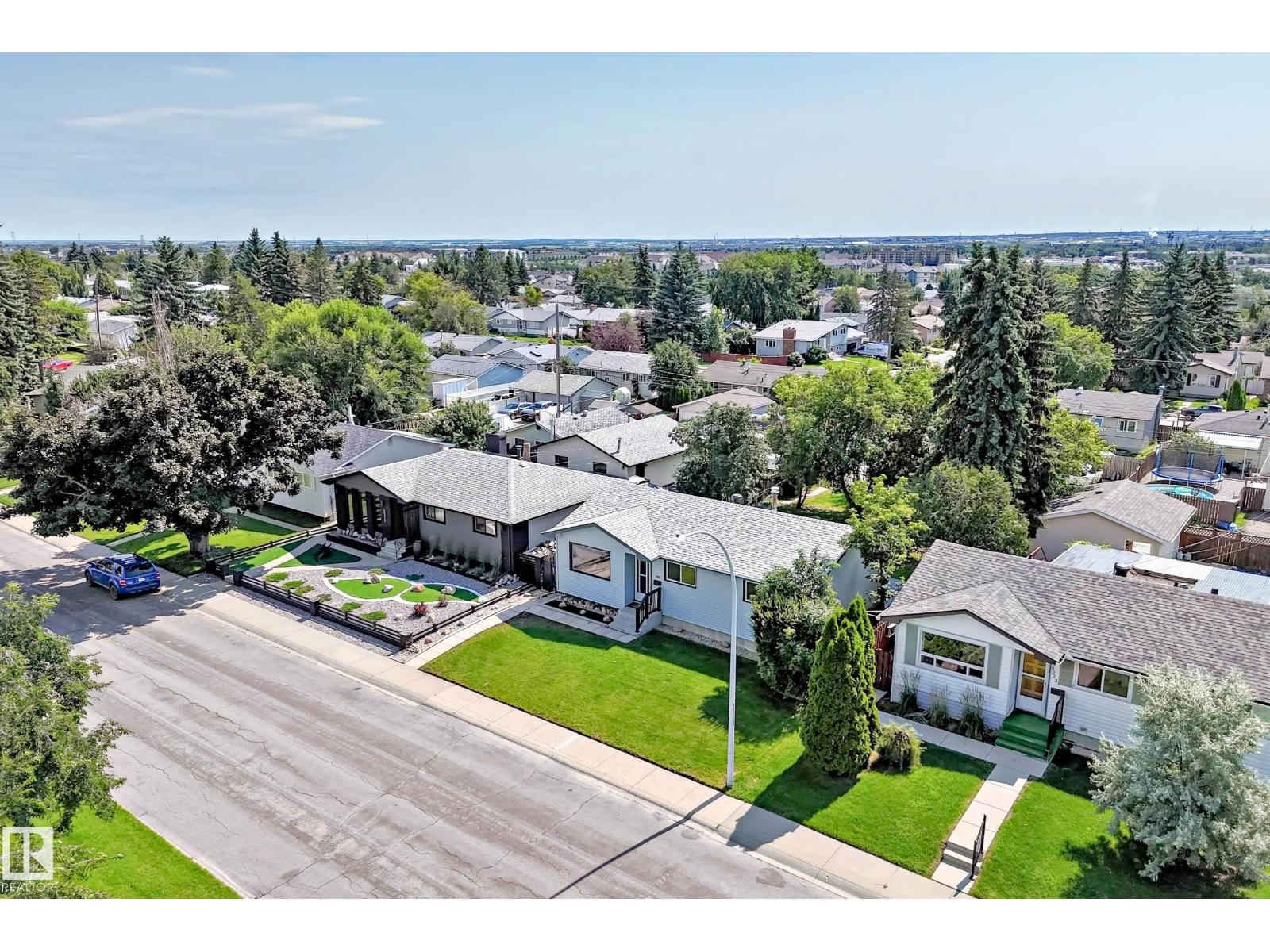 5519 142 AV NW - Image 64