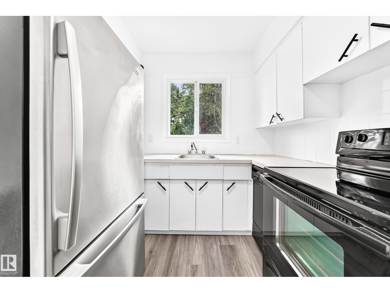 5519 142 AV NW - 17
