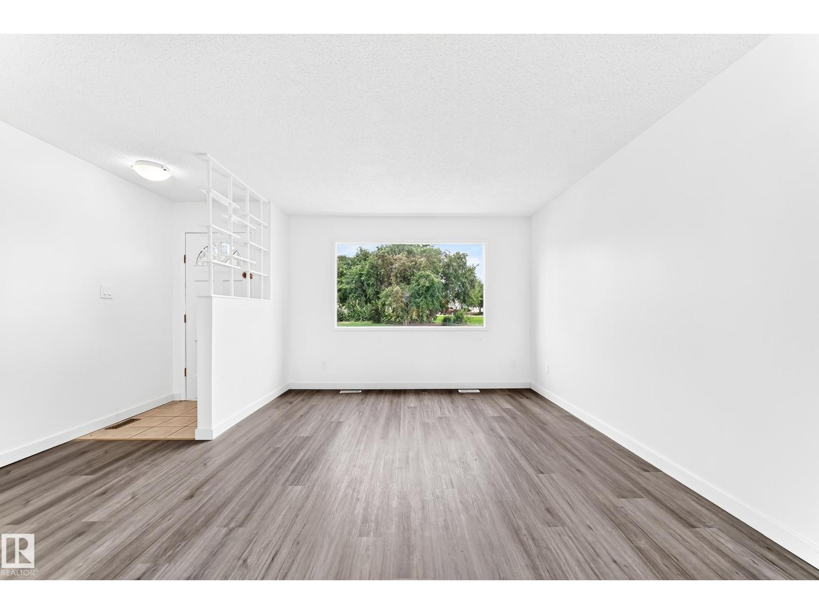 5519 142 AV NW - Image 8