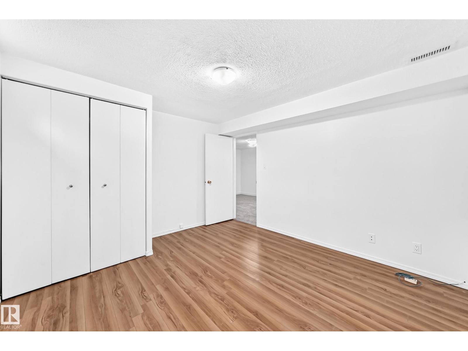 5519 142 AV NW - Image 39