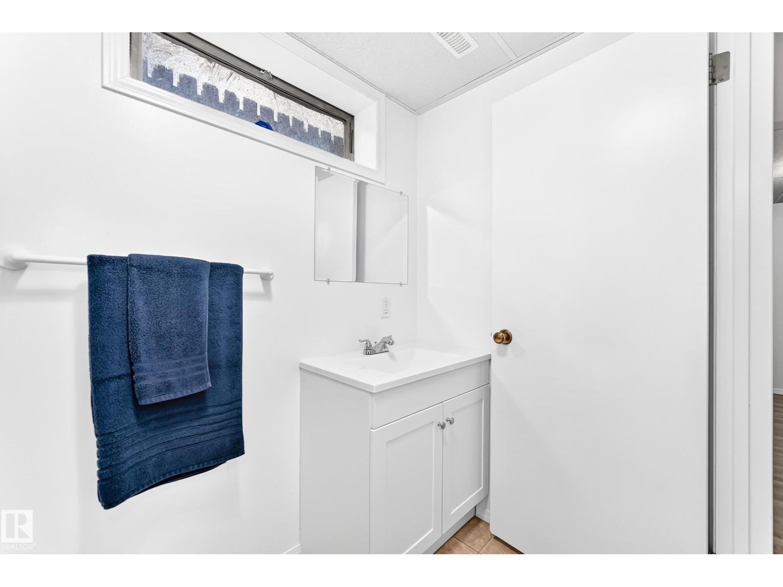 5519 142 AV NW - 40