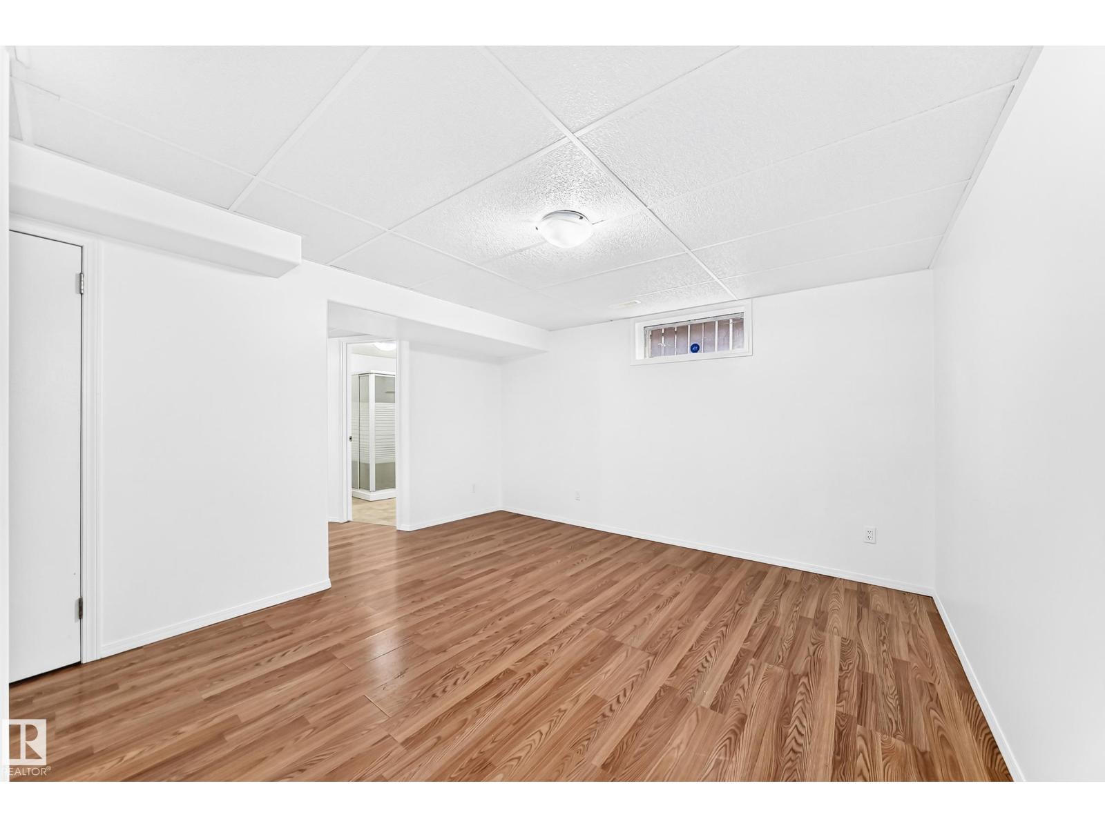 5519 142 AV NW - 35