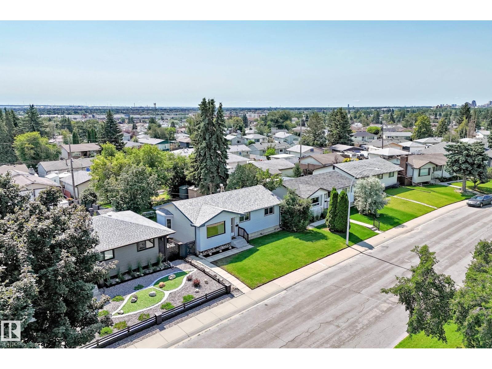5519 142 AV NW - 63