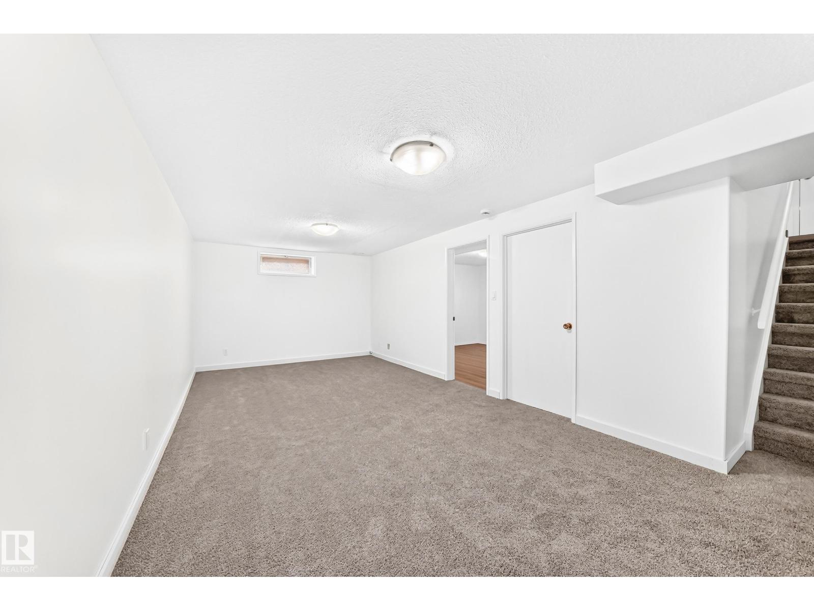 5519 142 AV NW - 30