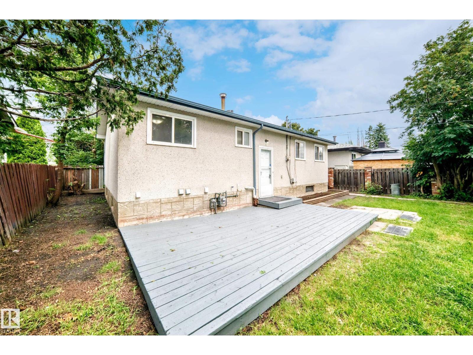 5519 142 AV NW - 47