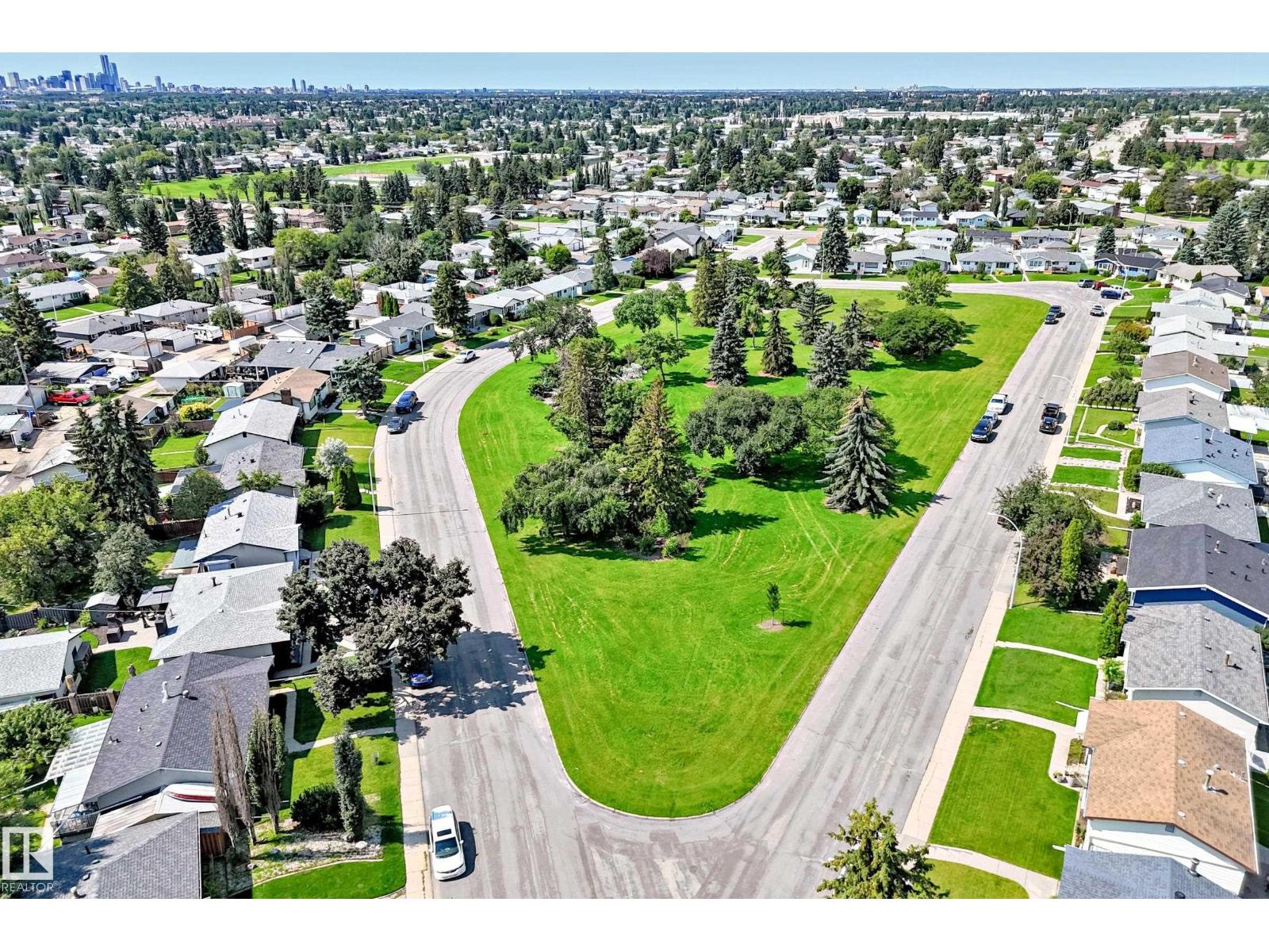 5519 142 AV NW - 74