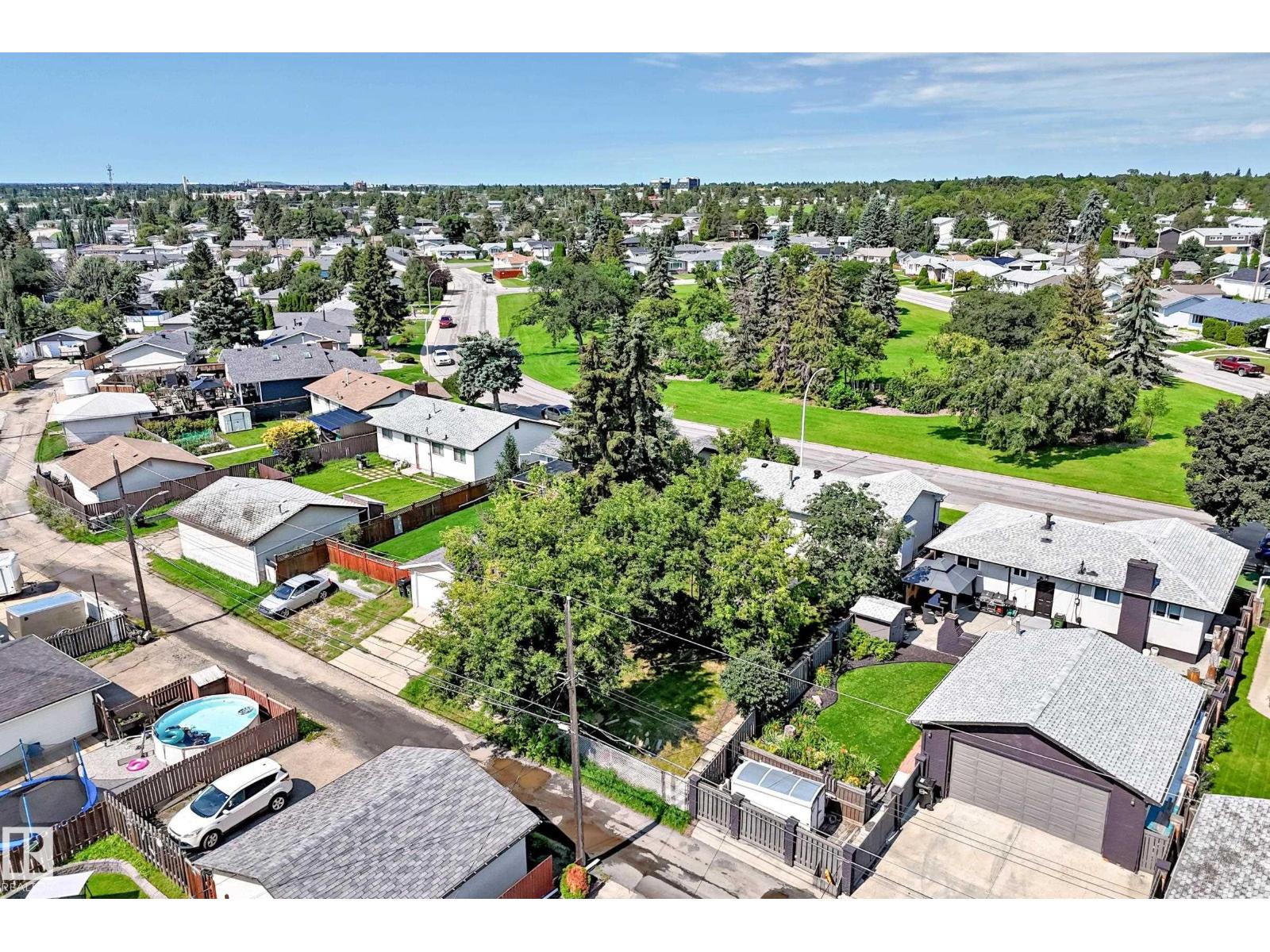 5519 142 AV NW - 66