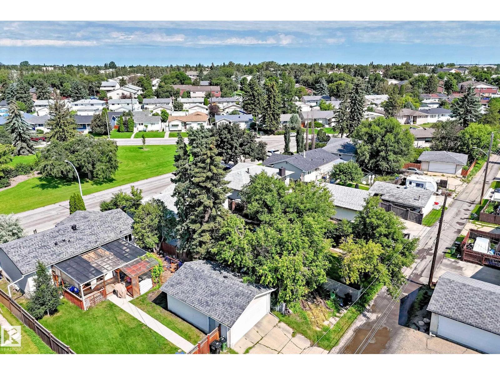 5519 142 AV NW - Image 65