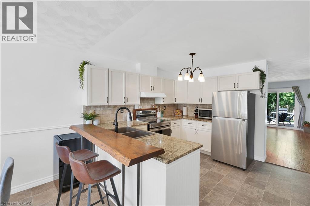 133 WHITLAW Way - Image 5