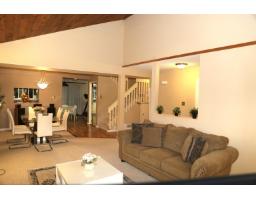15425 98th Avenue, Surrey, BC V3R7G2 Photo 9