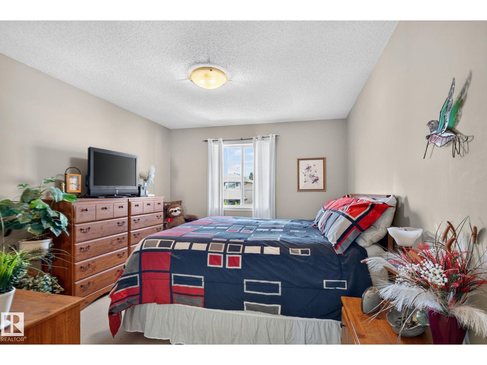 226 BROOKVIEW WY - Image 16