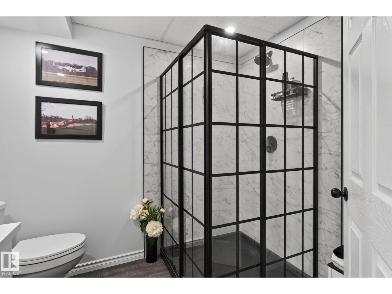 226 BROOKVIEW WY - 37