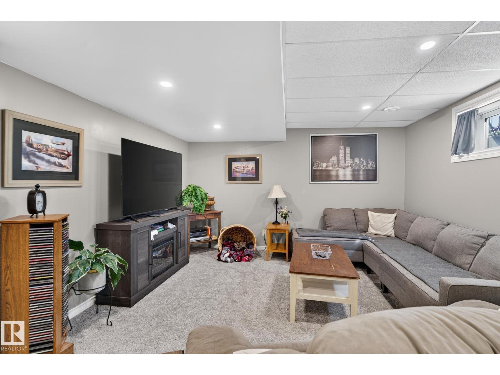 226 BROOKVIEW WY - Image 39