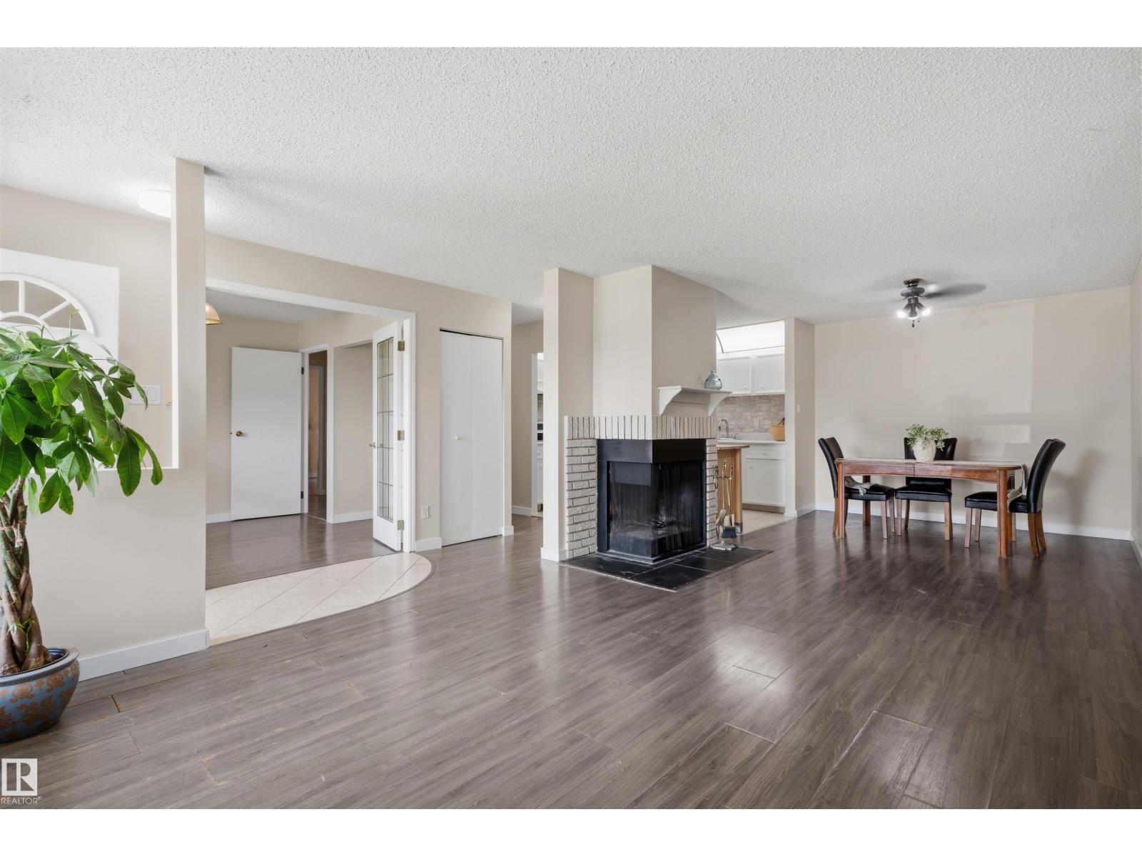 #47 2204 118 Street NW - 7