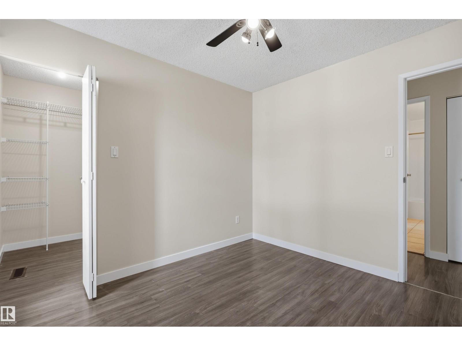 #47 2204 118 Street NW - 18