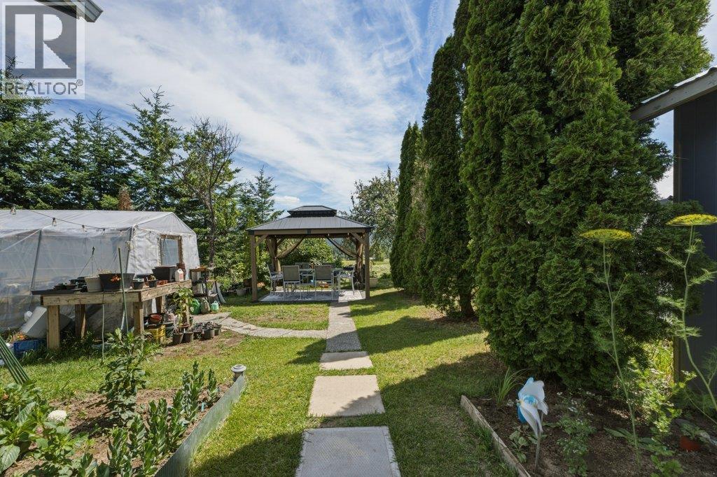 3580 20 Avenue SE - 39