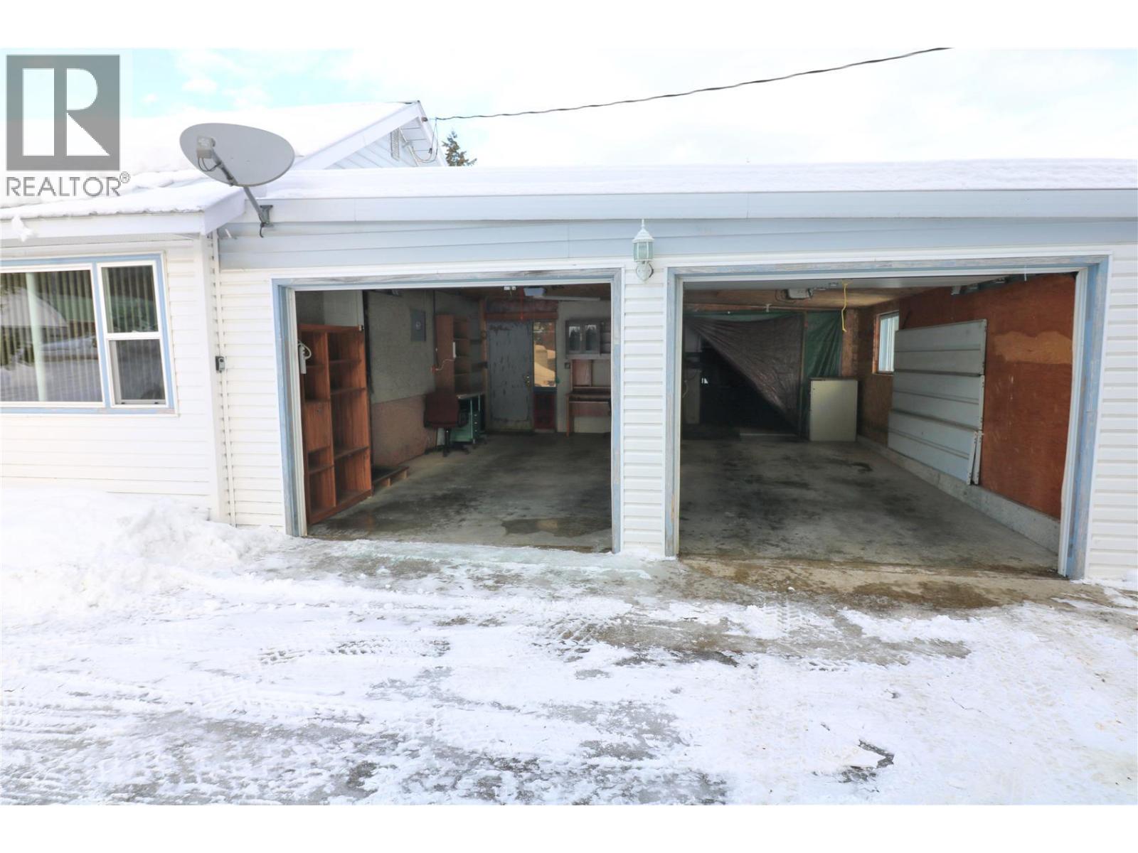 2391 20 Avenue SE - 36