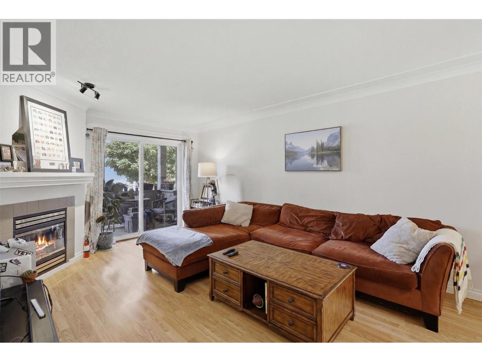 #102 1185 Hugh Allan Drive - 4