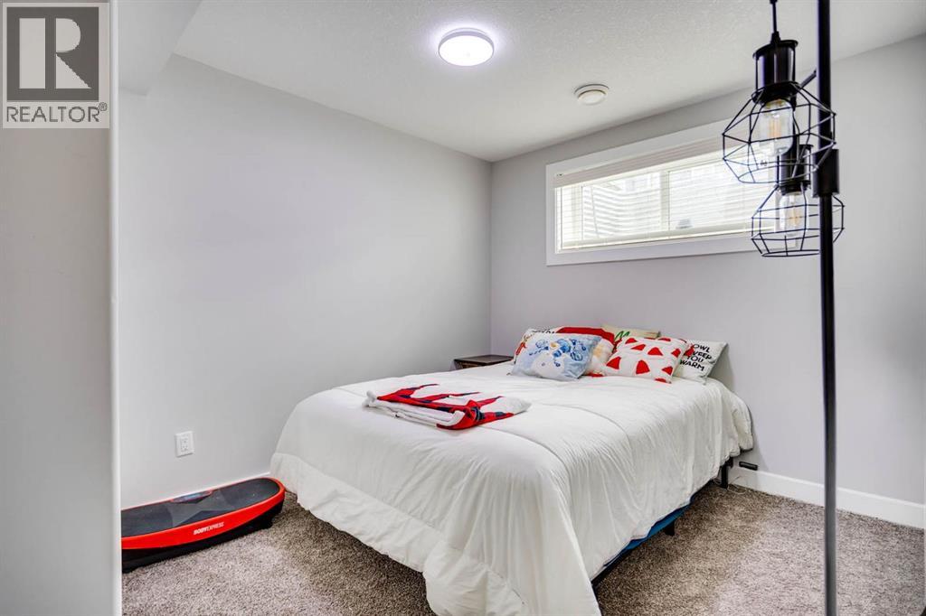 284 Shalestone Way, Fort McMurray