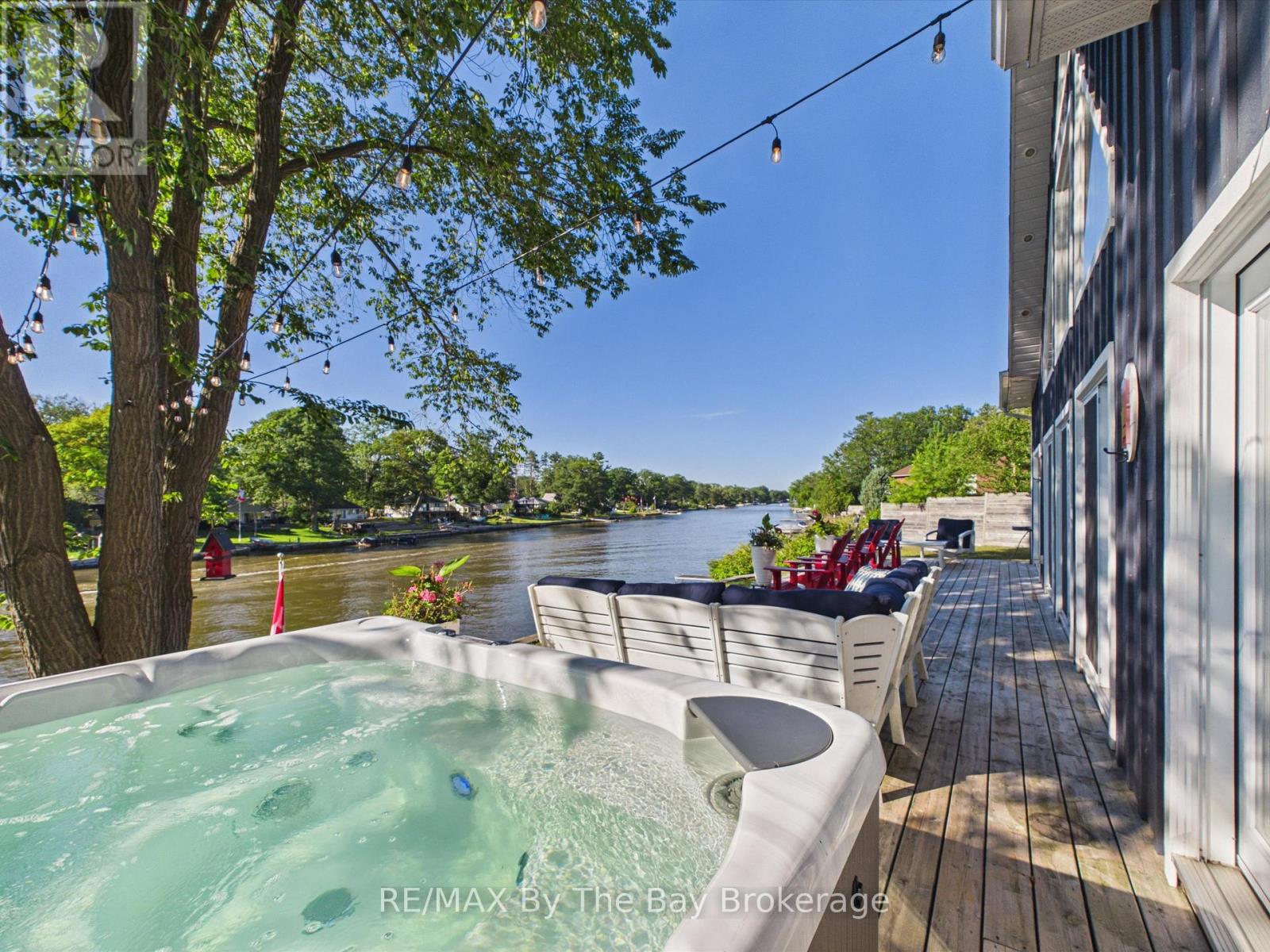 2056 RIVER ROAD W - 21