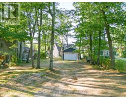 2056 River Road W, Wasaga Beach, ON L9Z2W1 Photo 35