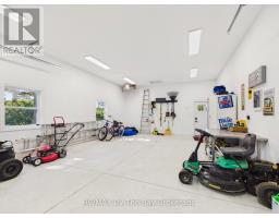 2056 River Road W, Wasaga Beach, ON L9Z2W1 Photo 38