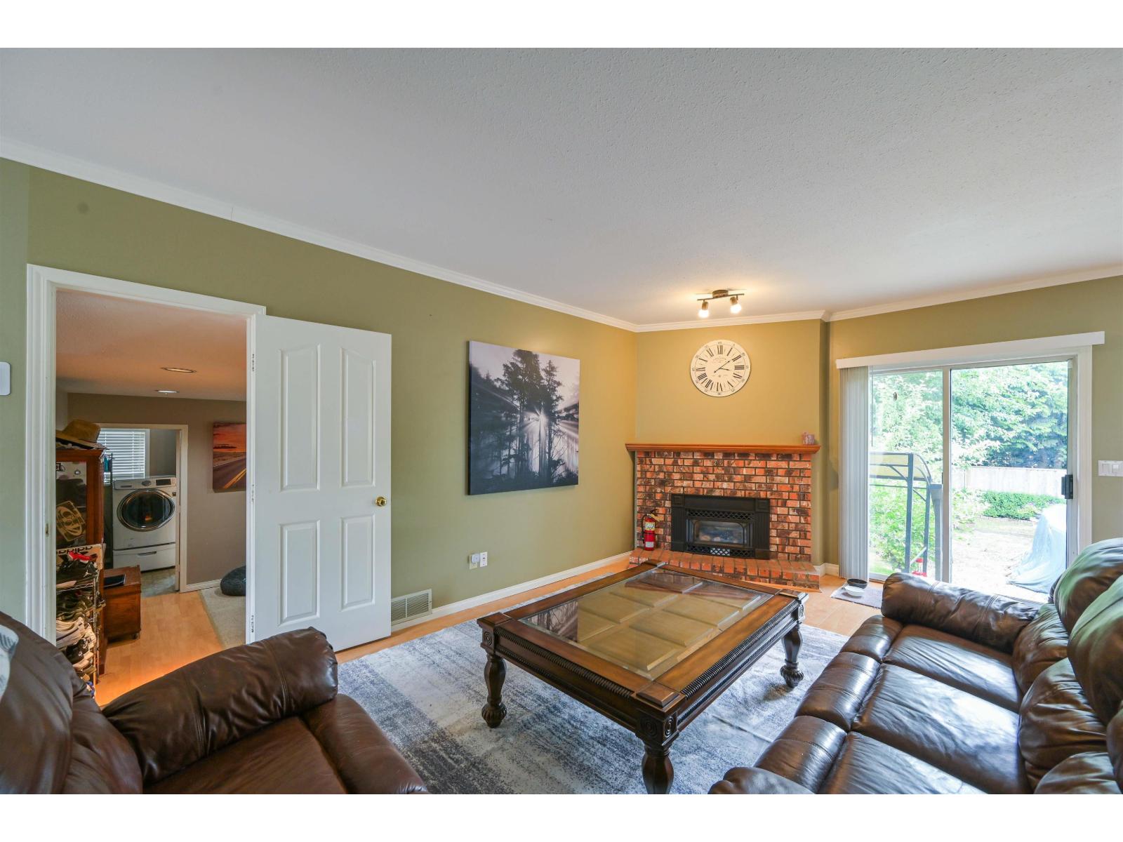 4 Bed, 3 Bath House for Sale in Surrey – 15477 93A AVENUE, Surrey – MLS# R3152380 - Image 10