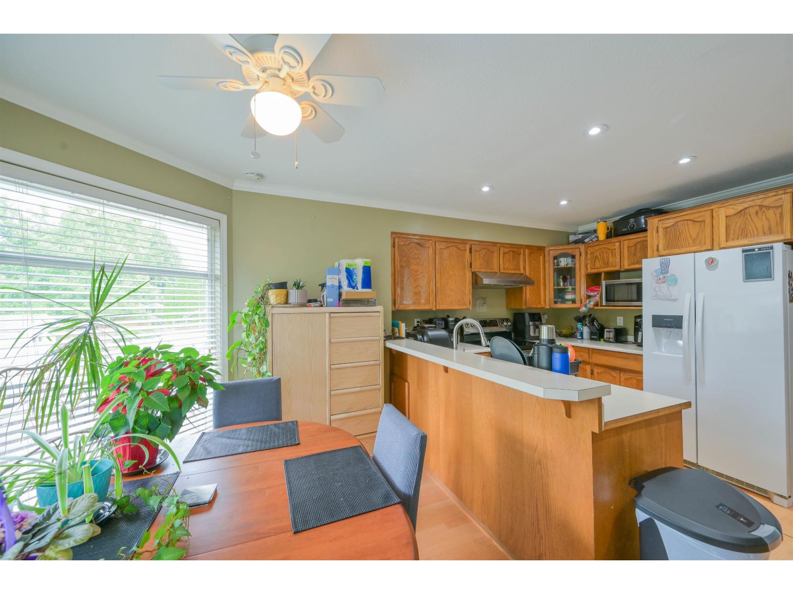 4 Bed, 3 Bath House for Sale in Surrey – 15477 93A AVENUE, Surrey – MLS# R3152380 - Image 14