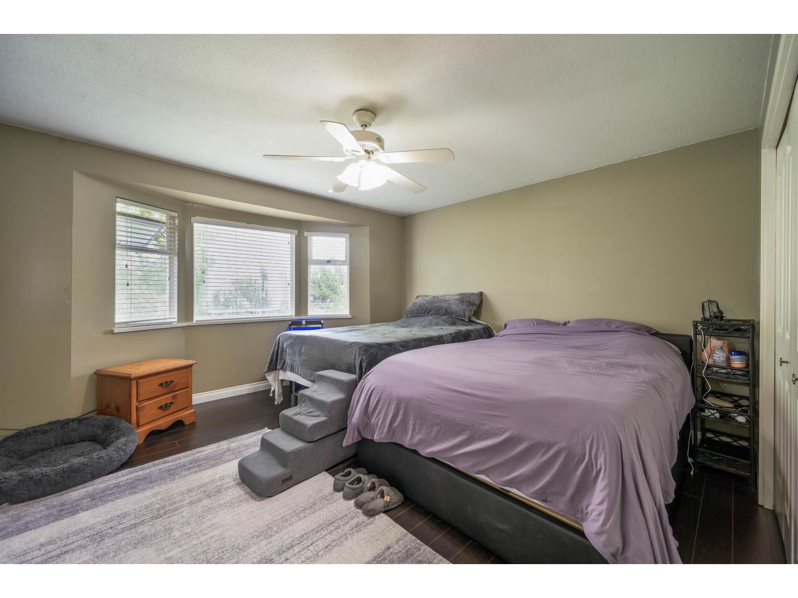 4 Bed, 3 Bath House for Sale in Surrey – 15477 93A AVENUE, Surrey – MLS# R3152380 - Image 16