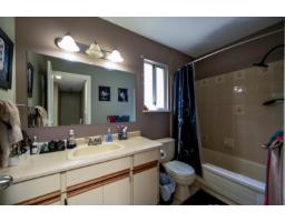 15477 93a Avenue, Surrey, BC V3R9P9 Photo 19