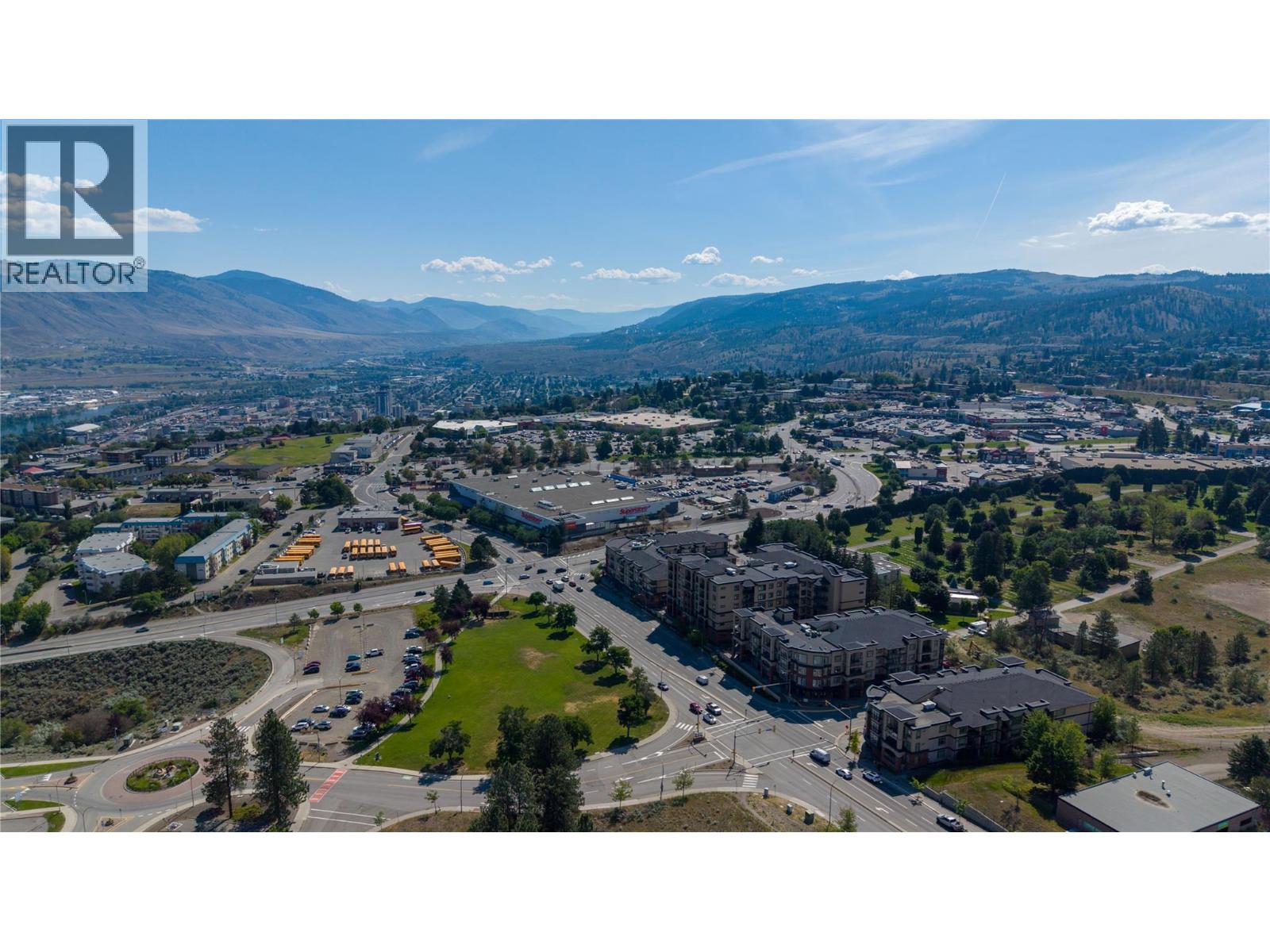 #304 775 MCGILL Road - 36