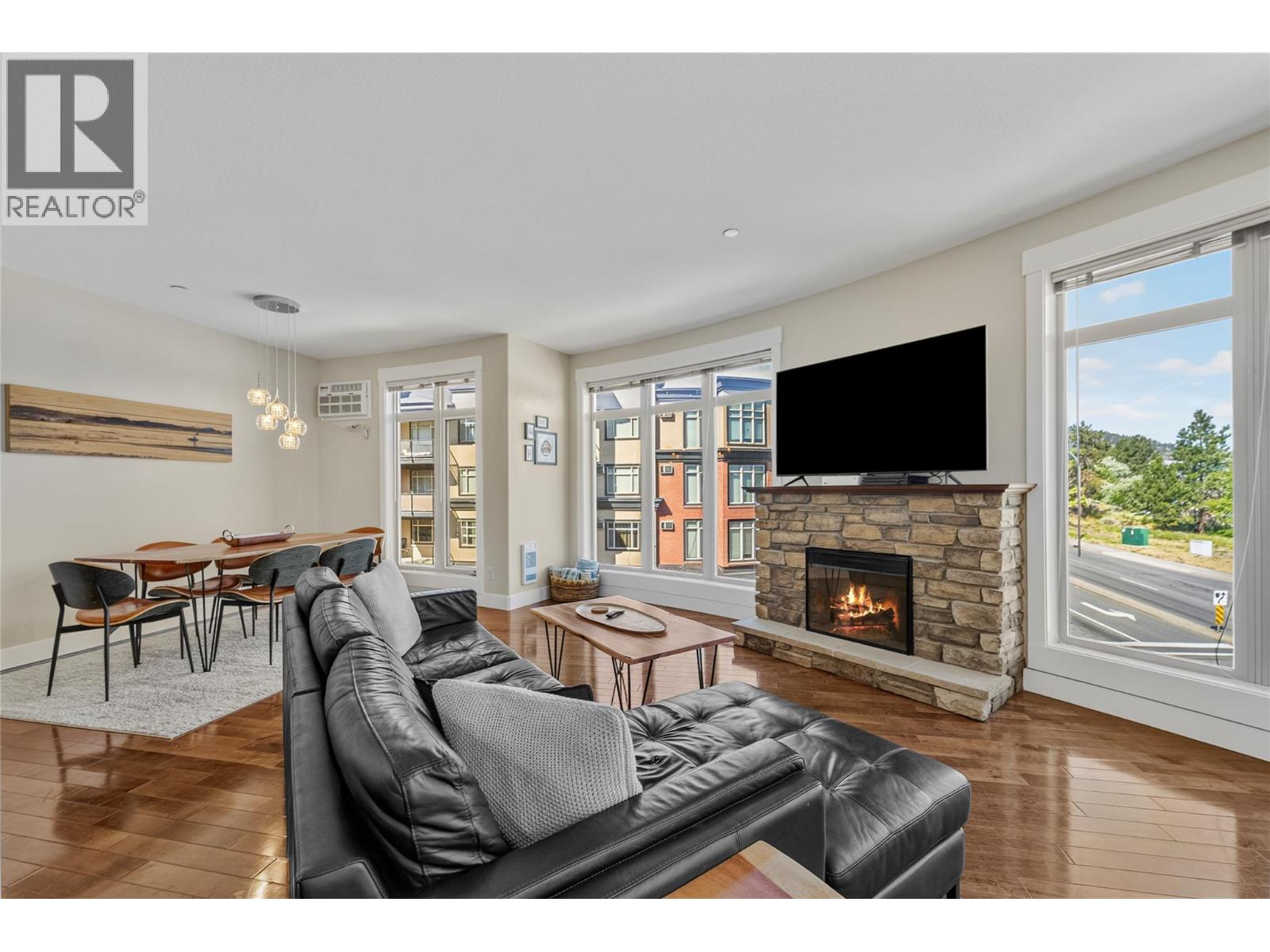 #304 775 MCGILL Road - 9
